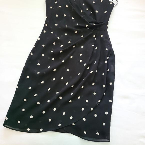 Vintage David Warren polka-dot faux wrap dress Classic Minimalist Closet Staple - Picture 2 of 14